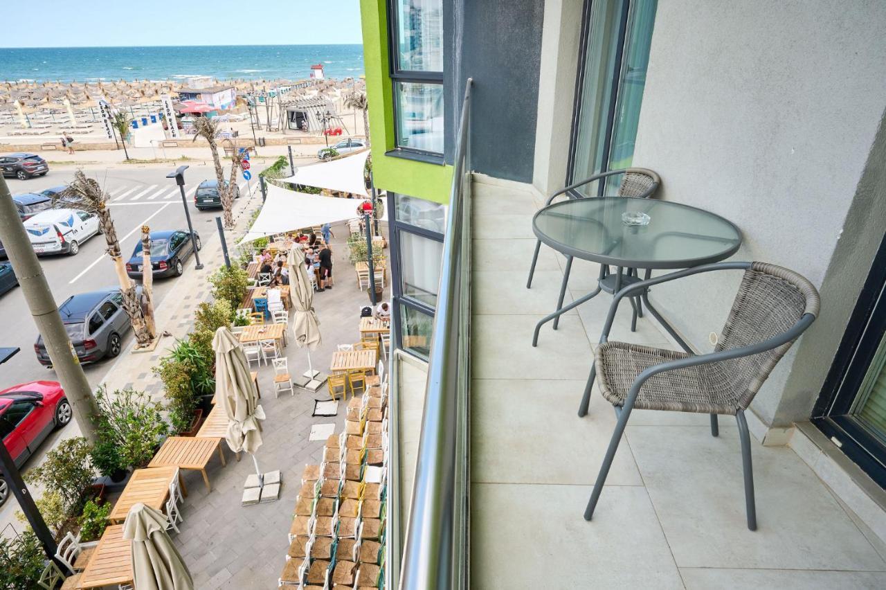 Beachfront 1Br Apartment- Spa N Pools Mamaia Eksteriør bilde